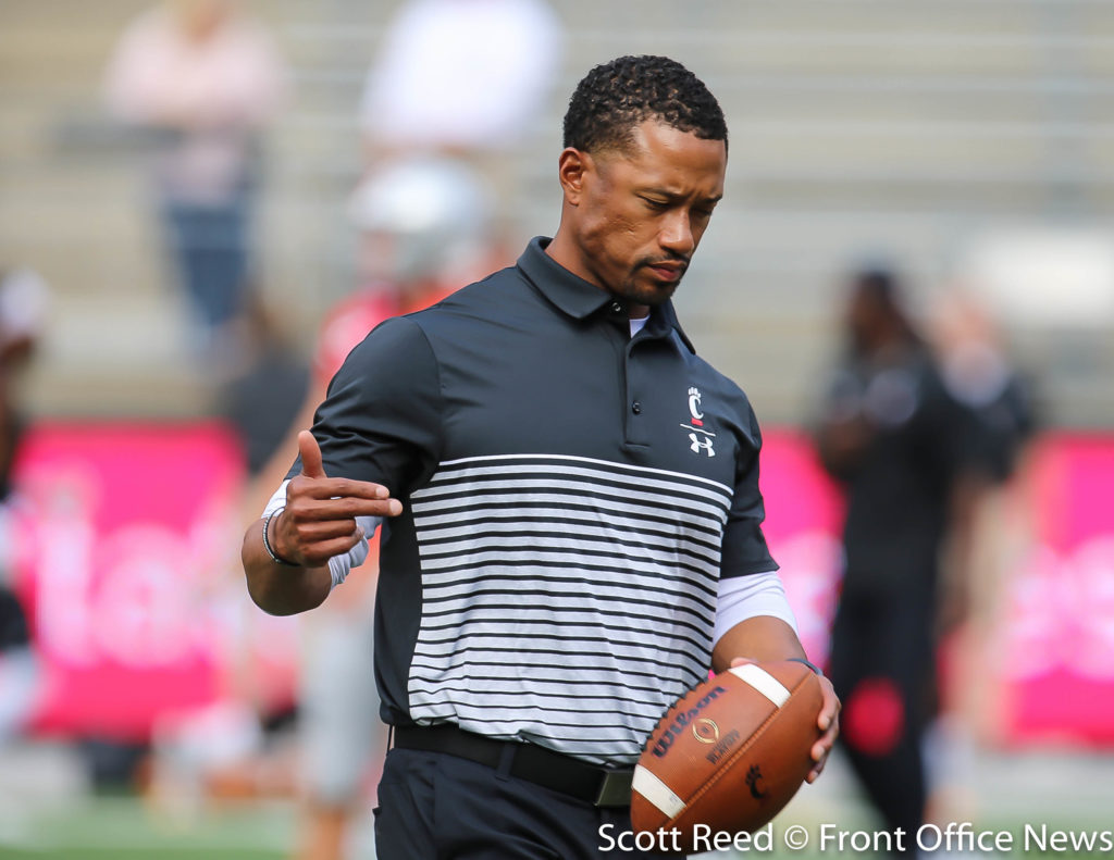 Bearcats DC Marcus Freeman named Semifinalist for Broyles Award – The