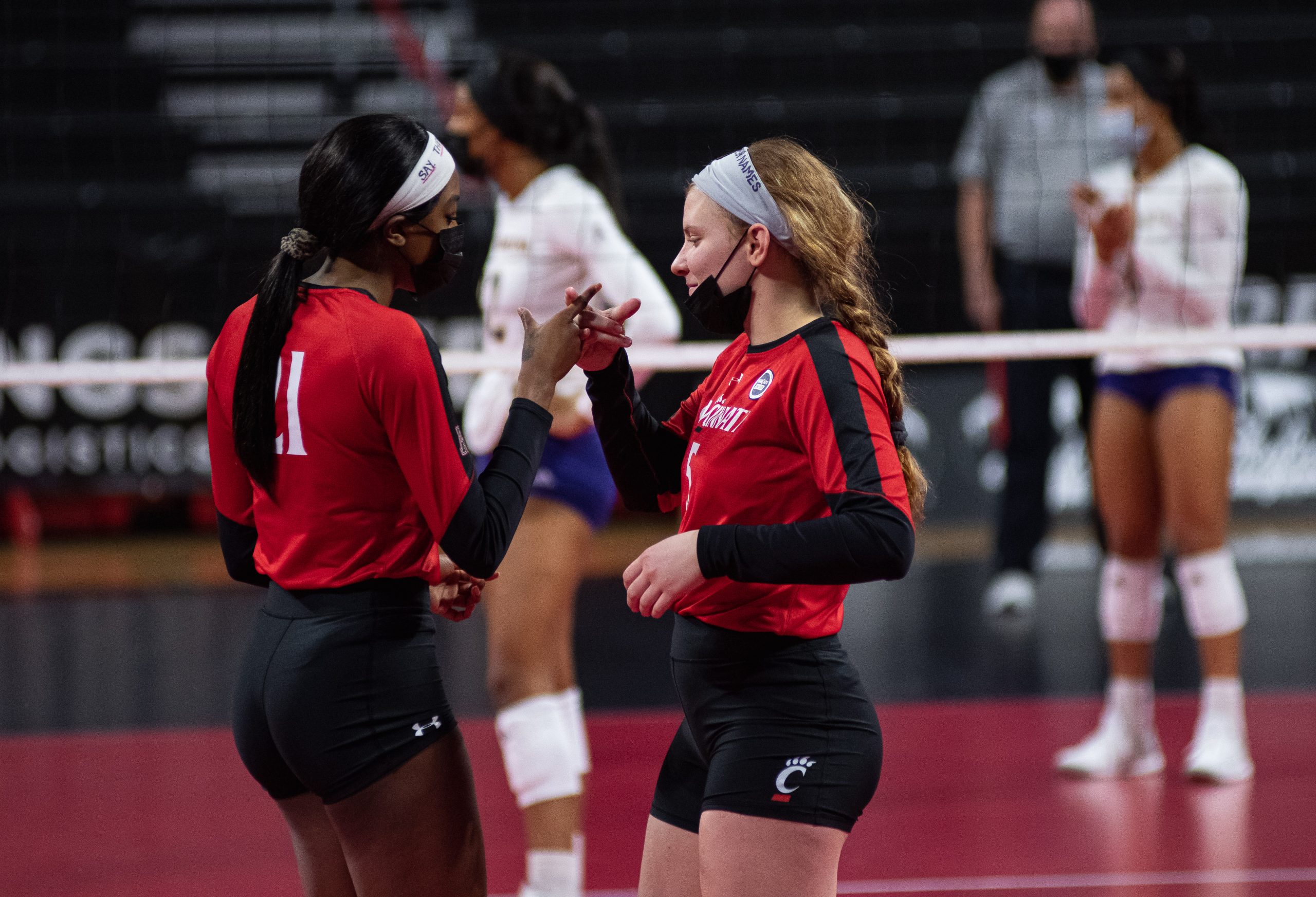 Wvb Bearcats Take Down Crosstown Rival Xavier 3 1 The Front Office News 