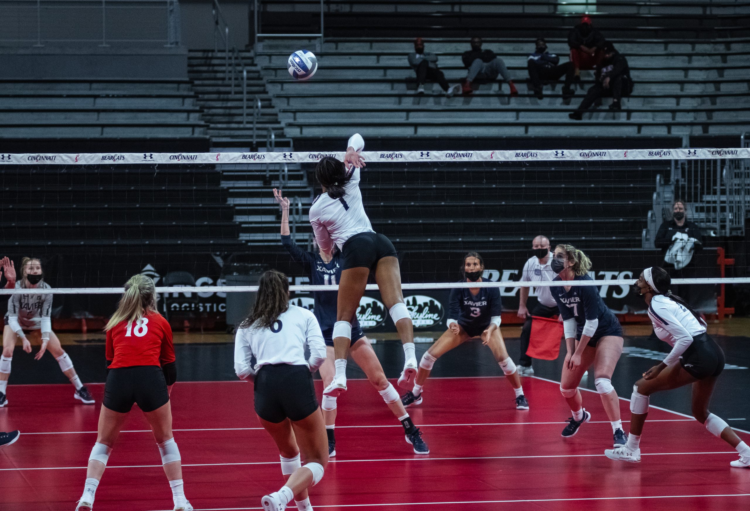 WVB: Bearcats tame ECU in 3-1 win! – The Front Office News