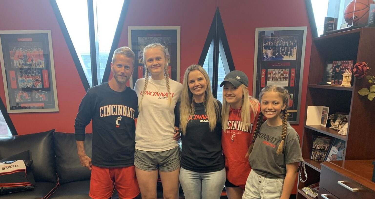 WBB: Bearcats Receive A Commitment From Ryle HS (KY) Abby Holtman – The ...