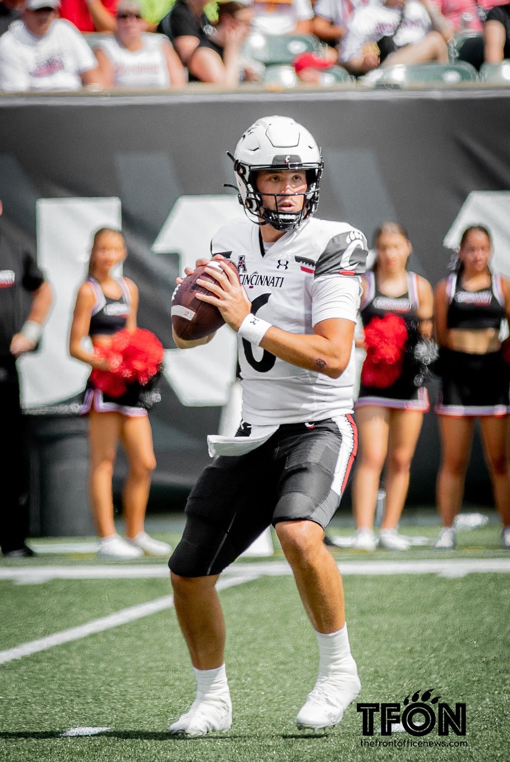 Cincinnati QB Ben Bryant out for season with foot injury, source